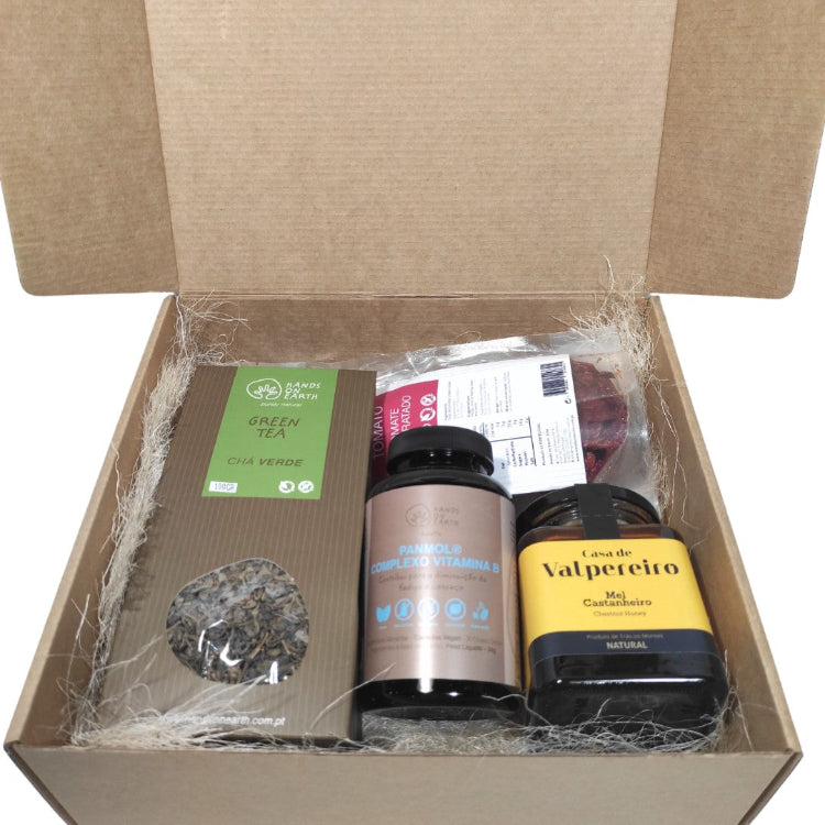 Conteúdo do Pack Presente Revitalização de Energia Hands on Earth com Complexo Vitamínico B, Chá Verde Biológico, Tomate Desidratado e Mel Natural